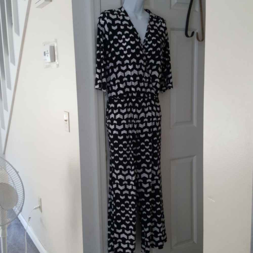 Jump suit ..2 pockets